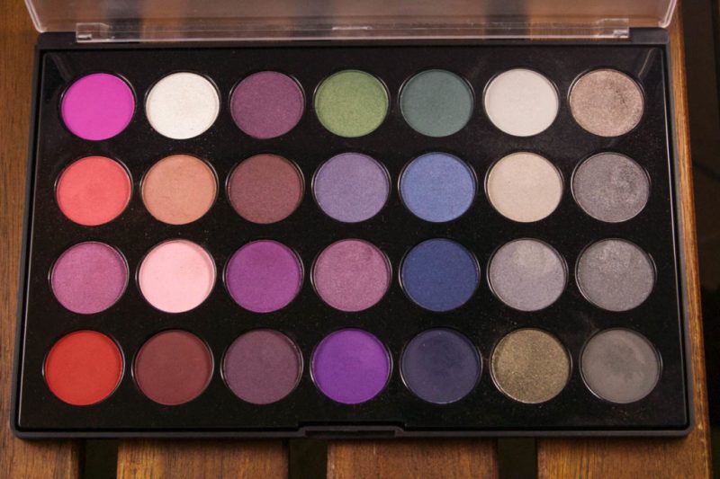 BH Cosmetics Smokey 28 Palette Evaluate – Broke and Stunning